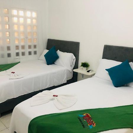 Tita'S Airport Hotel Cartagena Luaran gambar
