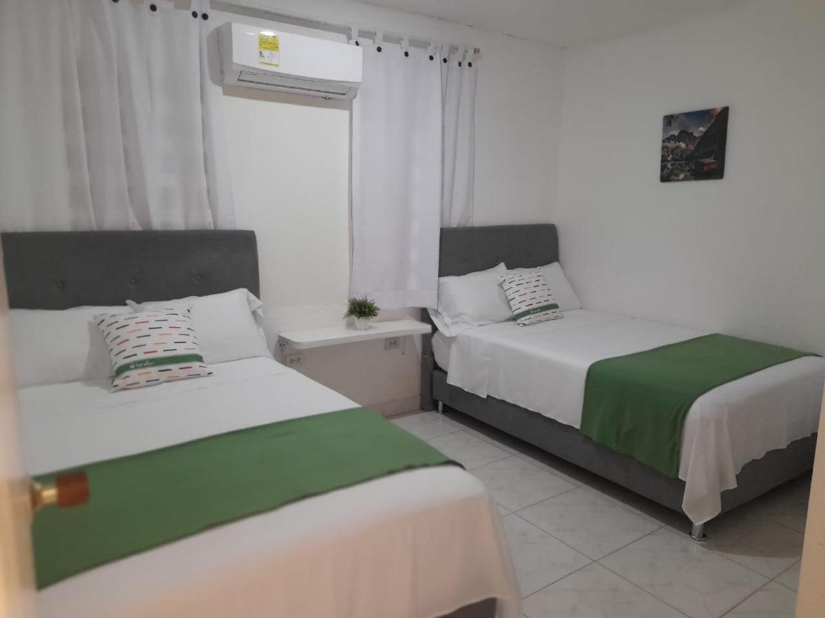 Tita'S Airport Hotel Cartagena Luaran gambar