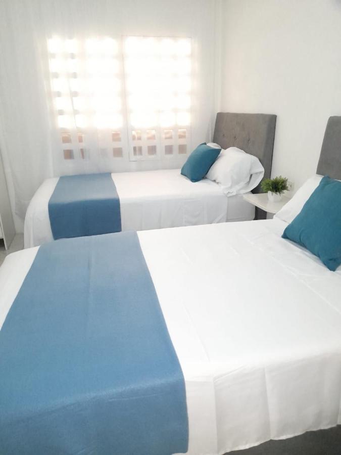 Tita'S Airport Hotel Cartagena Luaran gambar