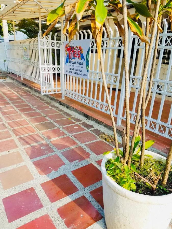 Tita'S Airport Hotel Cartagena Luaran gambar