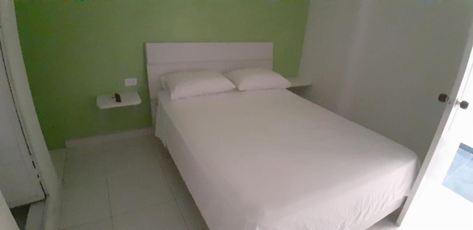 Tita'S Airport Hotel Cartagena Luaran gambar